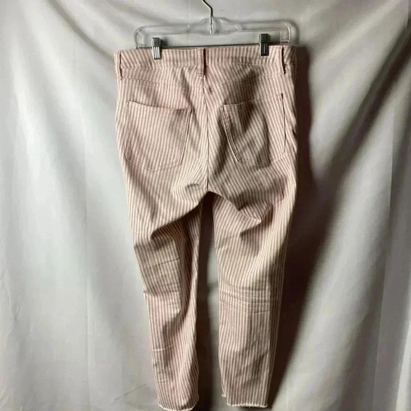 LC LAUREN CONRAD SKINNY CROP JEANS SIZE 12 SOFT RED STRIPE RAW HEM GUC CLEAN - Picture 9 of 13